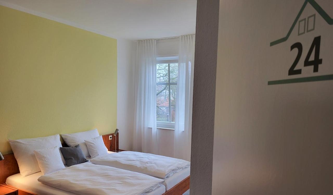 Parkhotel Am Schwanenteich باد سودين أليندورف المظهر الخارجي الصورة