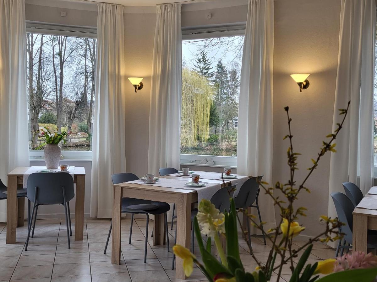 Parkhotel Am Schwanenteich باد سودين أليندورف المظهر الخارجي الصورة