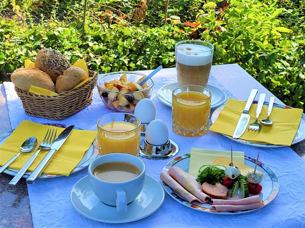 Parkhotel Am Schwanenteich باد سودين أليندورف المظهر الخارجي الصورة